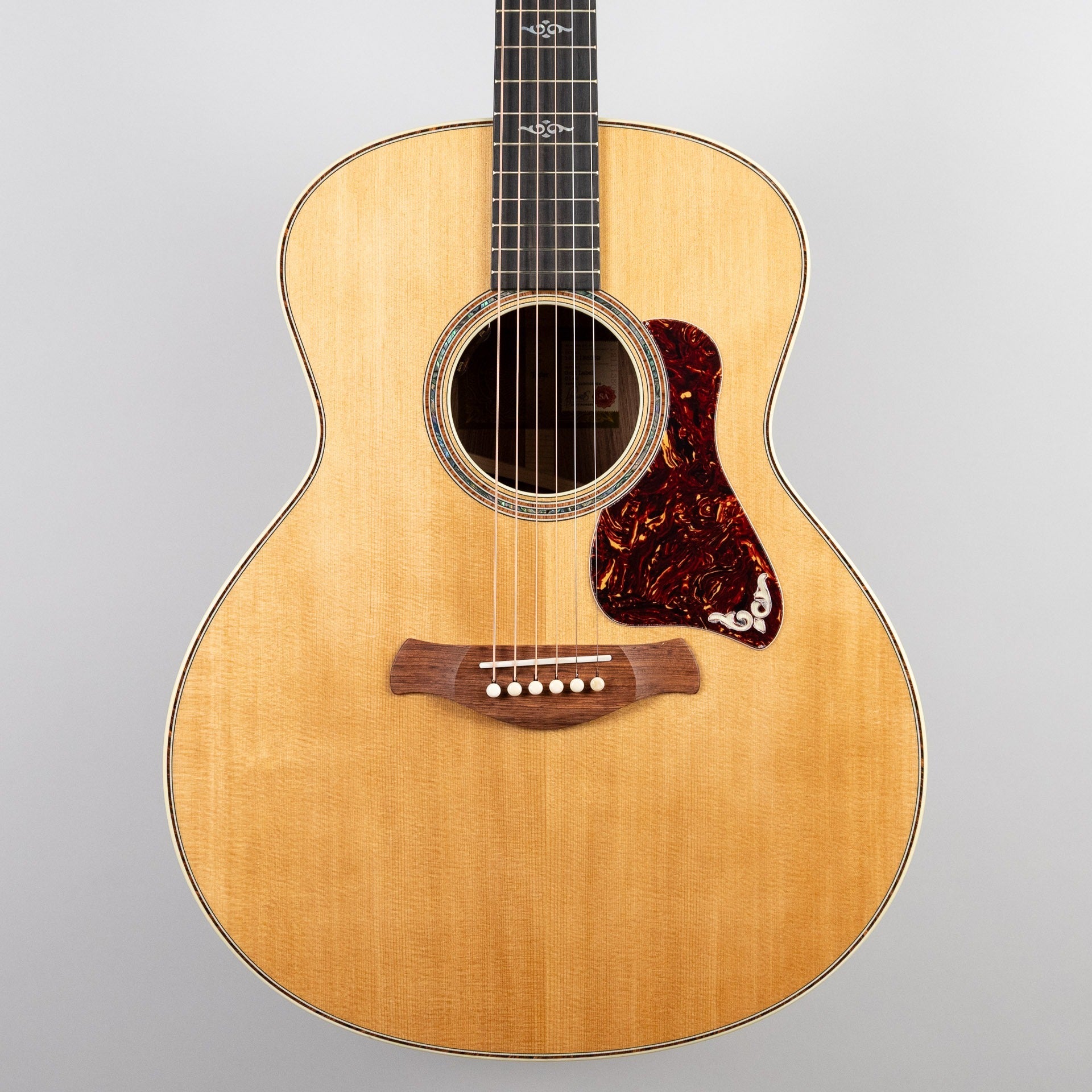 Taylor Gold Label 814e