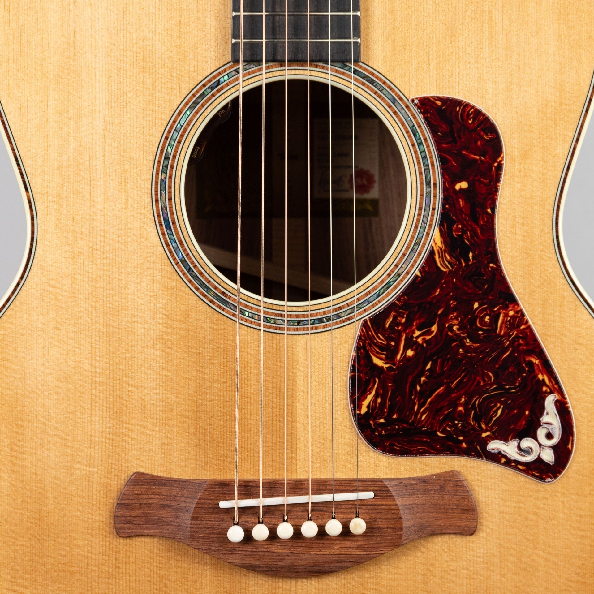 Taylor Gold Label 814e