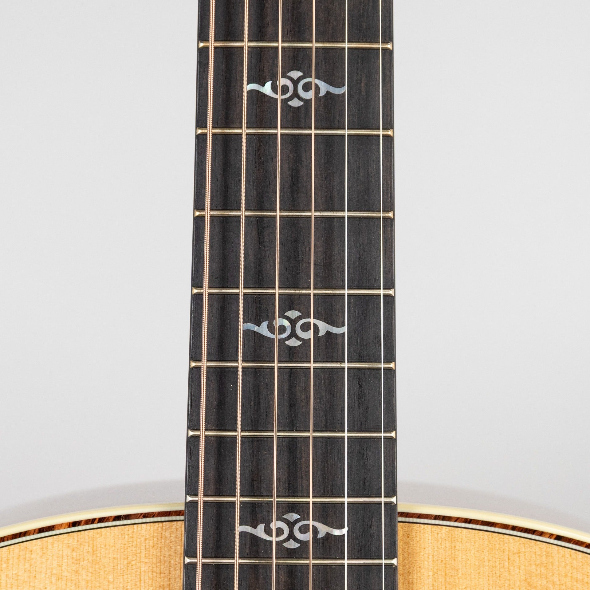 Taylor Gold Label 814e