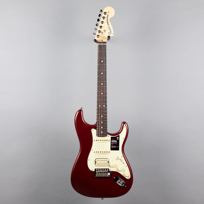 Fender American Performer Stratocaster HSS in Aubergine (US23000110)