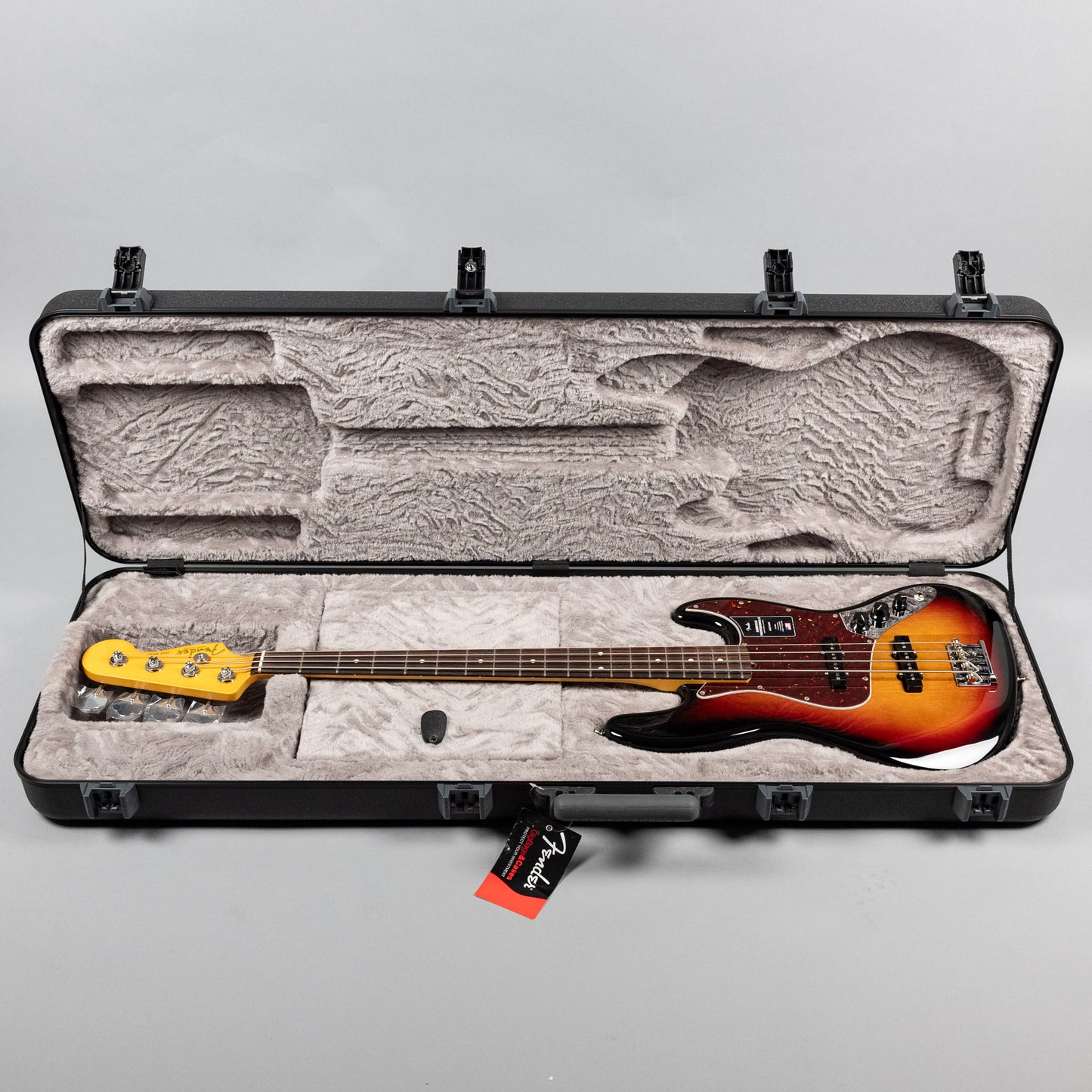 Fender American Professional II Jazz Bass in 3-Color Sunburst (US23036436)