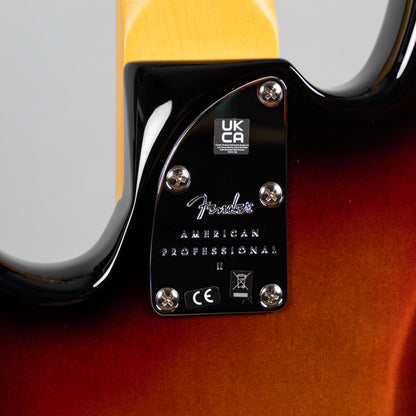 Fender American Professional II Jazz Bass in 3-Color Sunburst (US23036436)