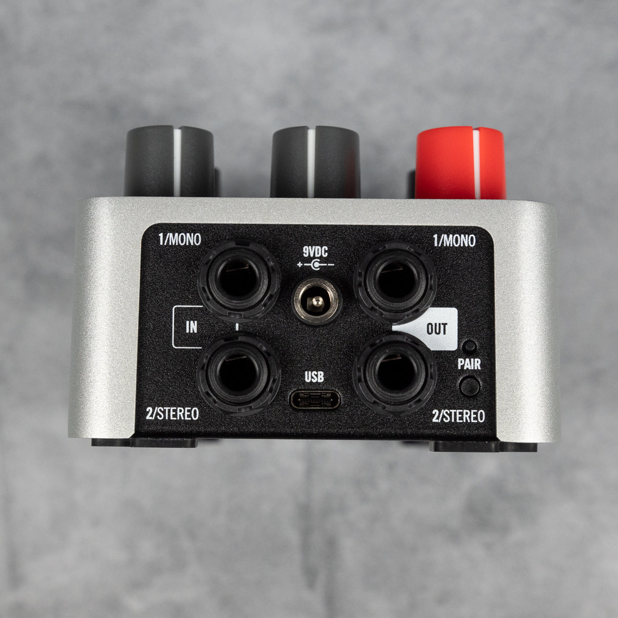 Universal Audio MAX Preamp & Dual Compressor Pedal