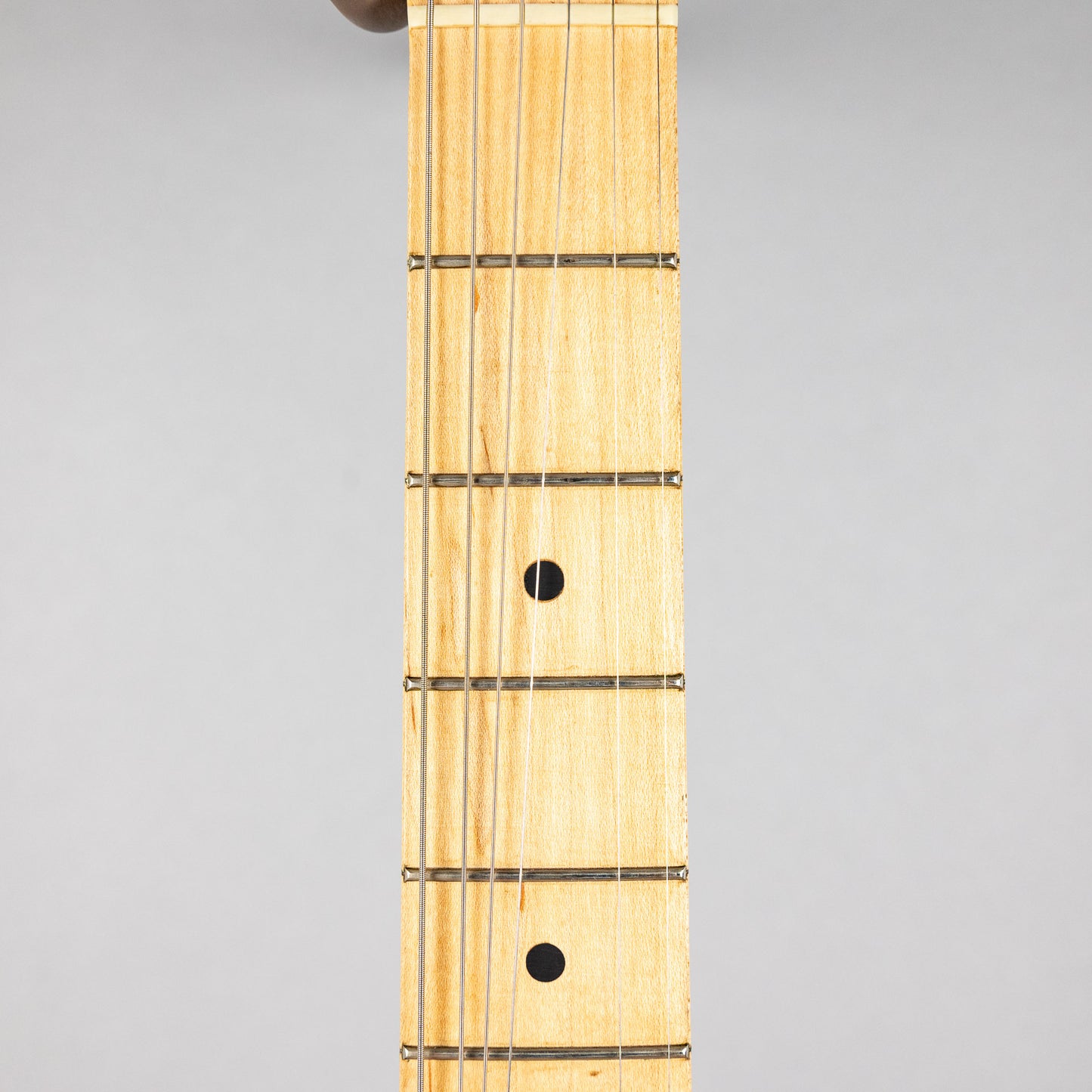 Used Fender MIM Stratocaster w/Hardshell Case