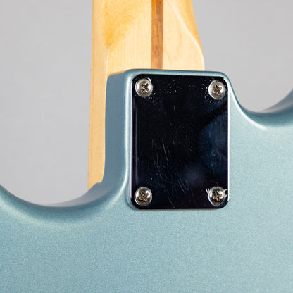 Used Fender MIM Stratocaster w/Hardshell Case