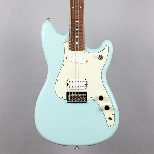 Used Fender Player Duo-Sonic HS, Rosewood Fingerboard, Daphne Blue, w/Case