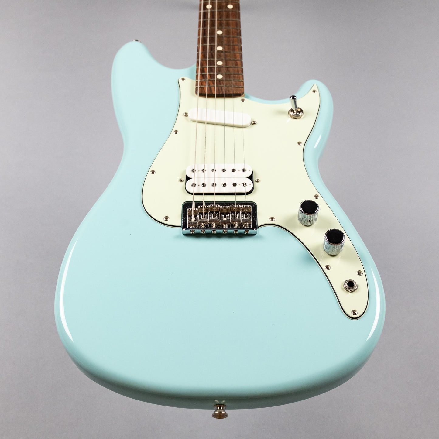 Used Fender Player Duo-Sonic HS, Rosewood Fingerboard, Daphne Blue, w/Case