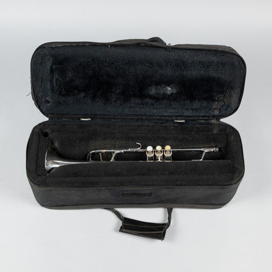 Used Getzen Eterna 700S Silver Trumpet W/Case