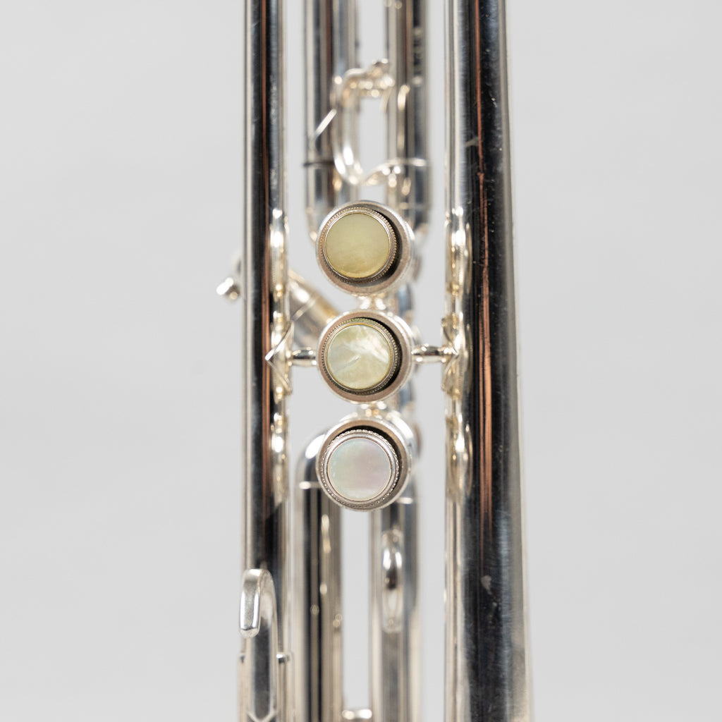 Used Getzen Eterna 700S Silver Trumpet W/Case