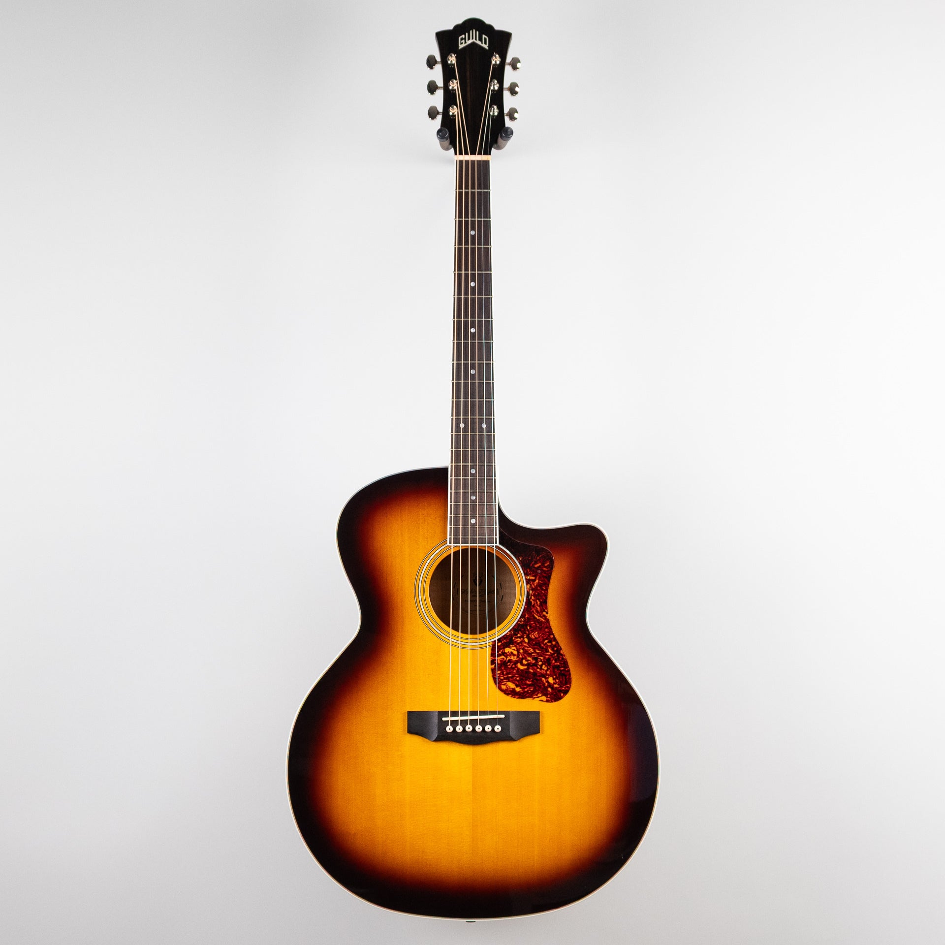 Used Guild F-250CE Deluxe w/Gigbag