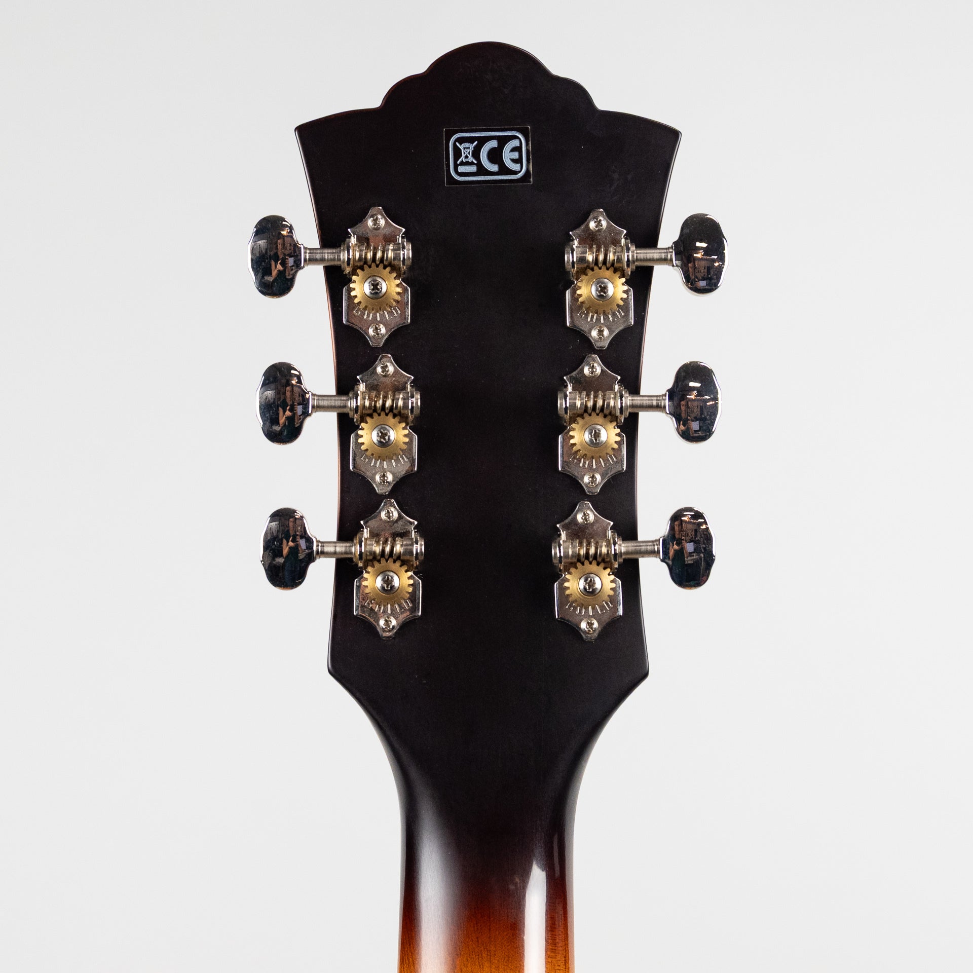 Used Guild F-250CE Deluxe w/Gigbag