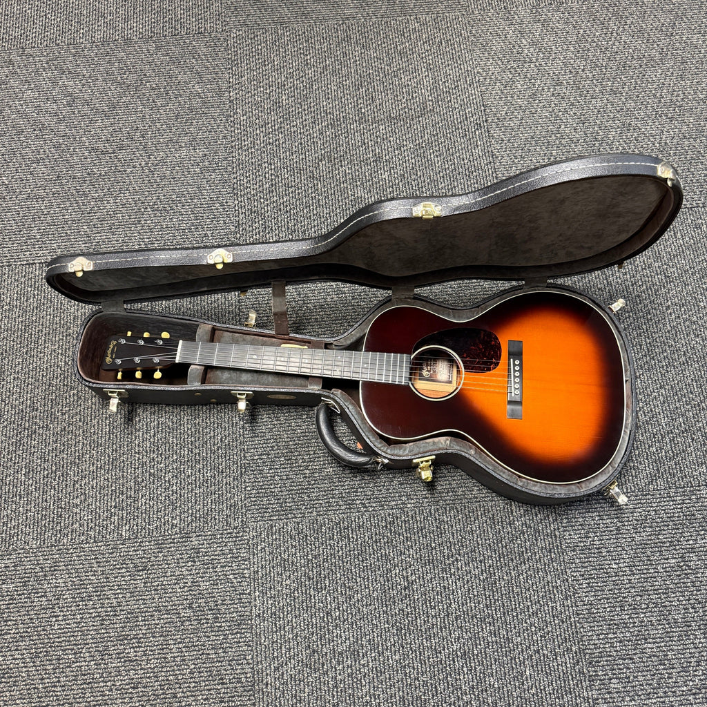Used Martin CEO-7 Acoustic Guitar w/Case