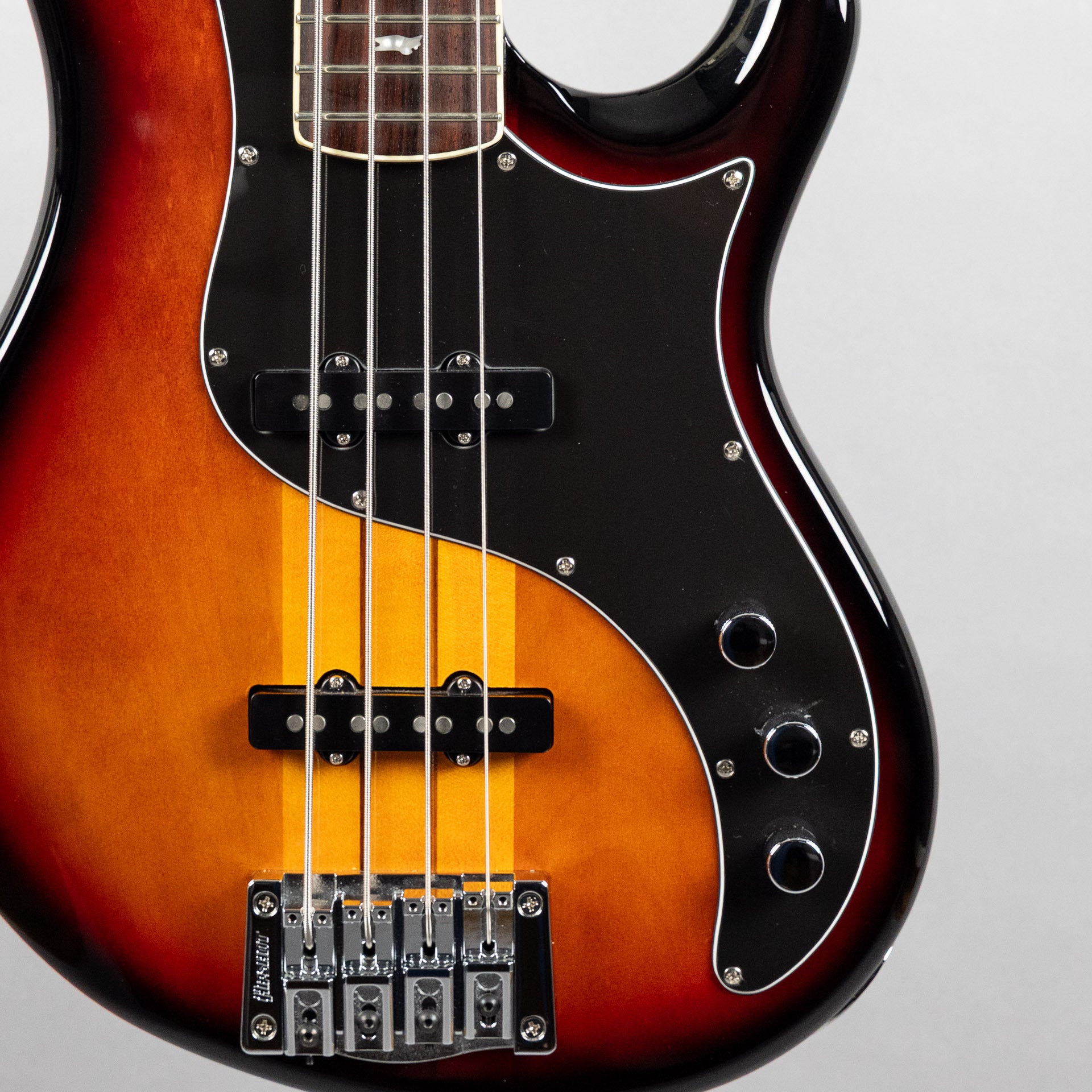 Used PRS SE Kestrel 4-String Bass Guitar, Sunburst w/Gig Bag
