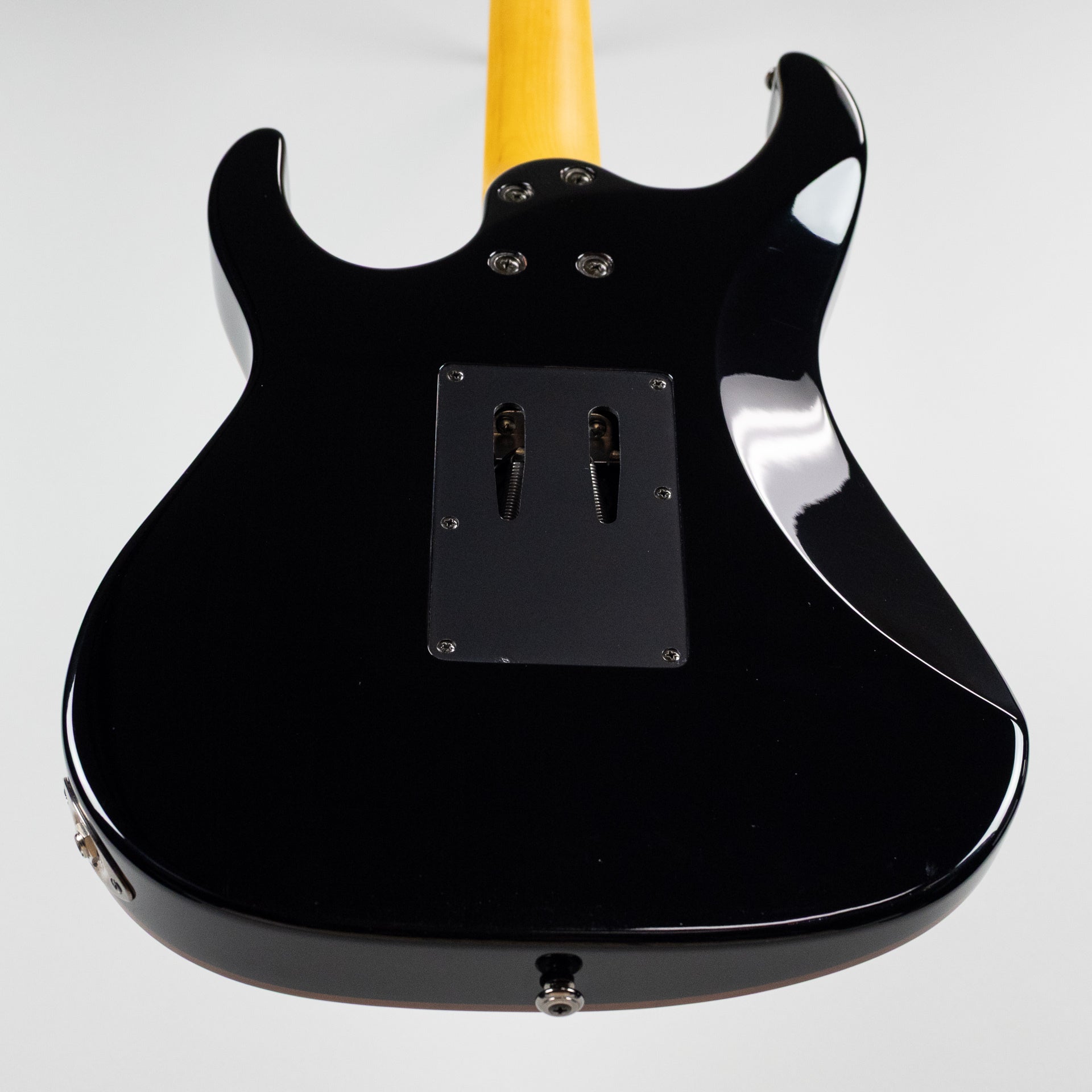 Used Schecter Banshee Extreme-6 Electric Guitar w/Case