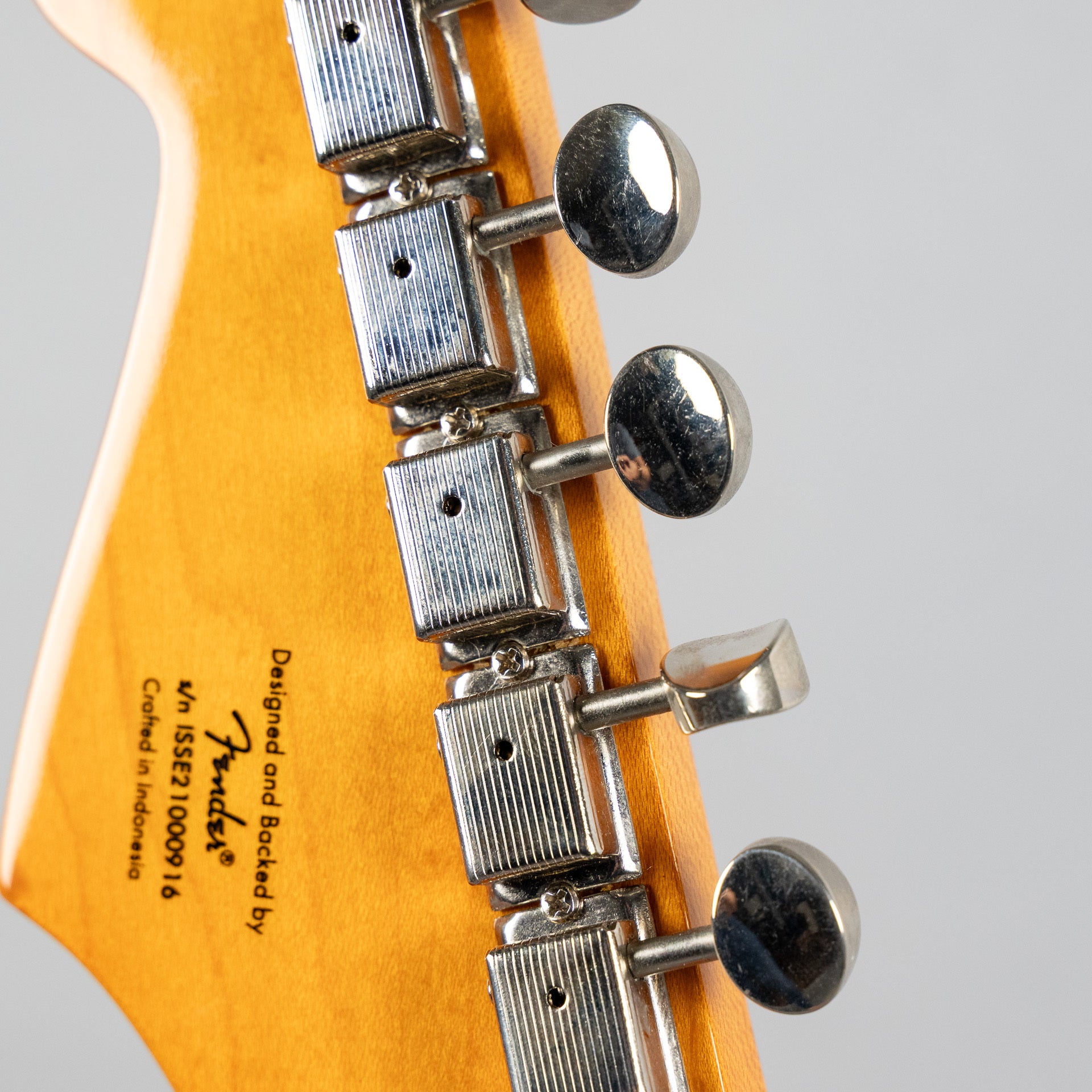 Used Squier Classic Vibe '60s Stratocaster in Lake Placid Blue