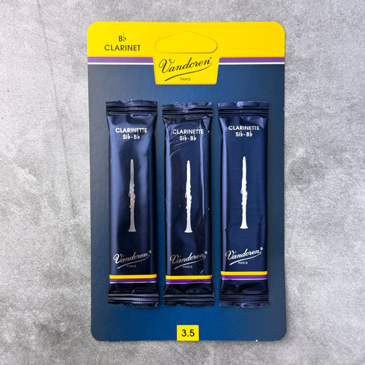Vandoren 3 Card Traditional Bb Clarinet Reeds, Strength 3.5