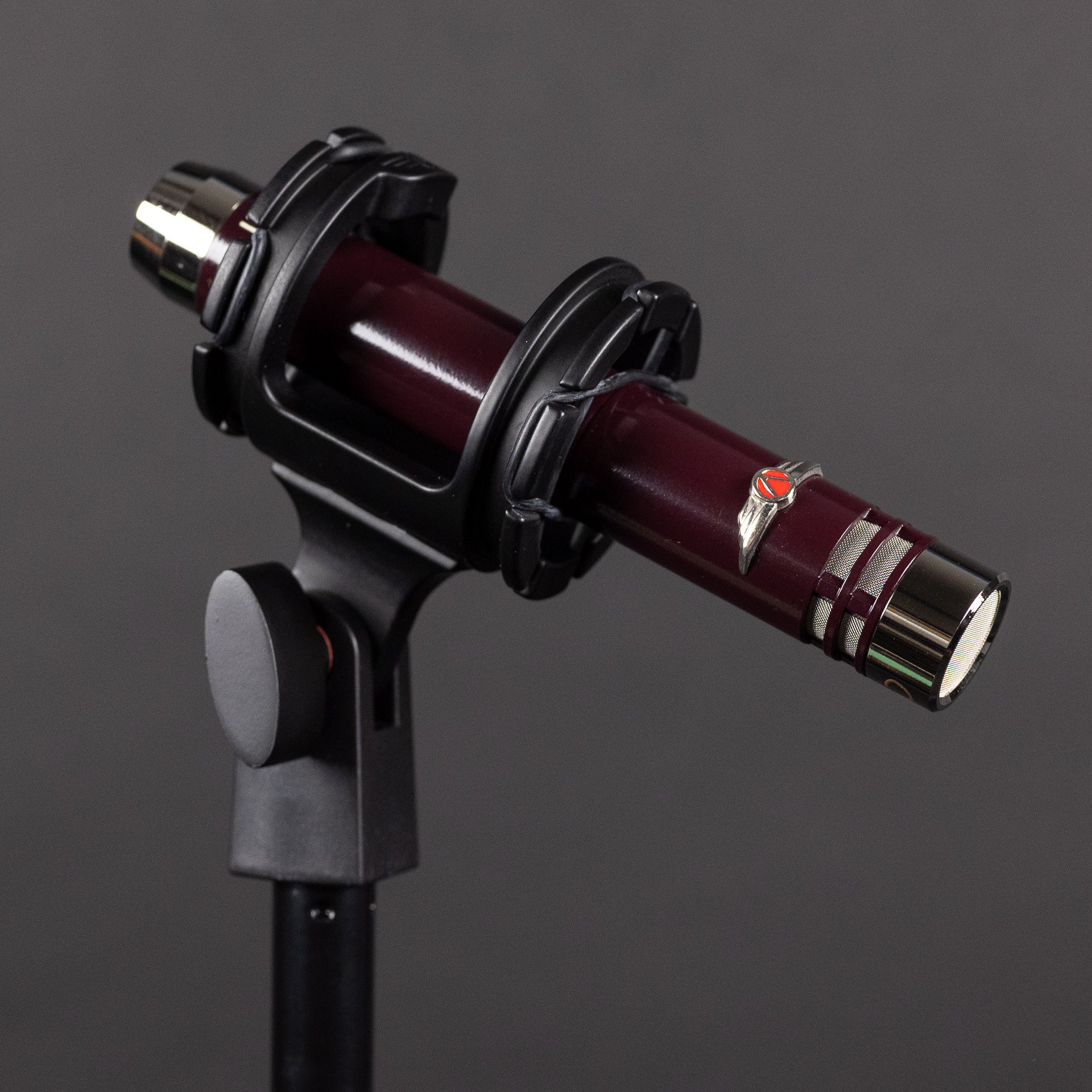 Used Vanguard Audio Labs V1 Pencil Condenser Kit