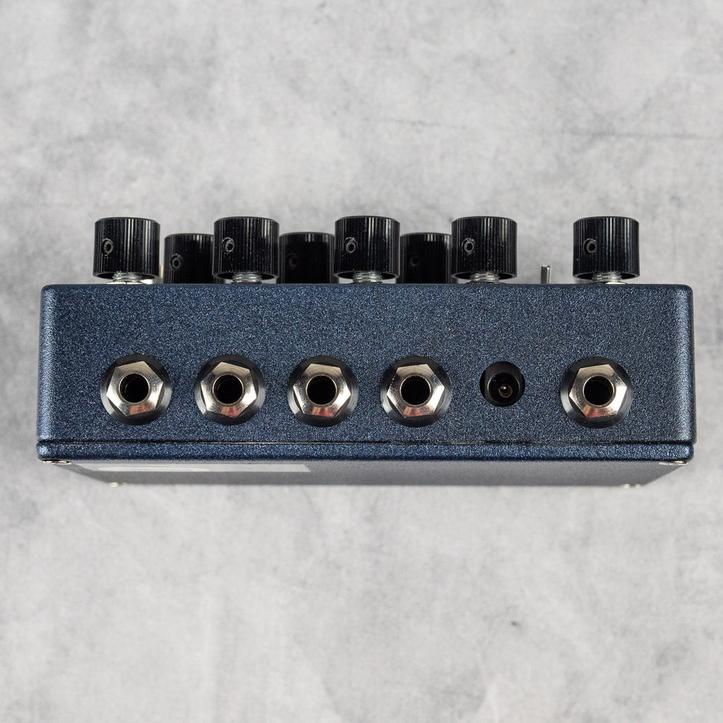 Walrus Audio Descent Reverb/Octave Machine