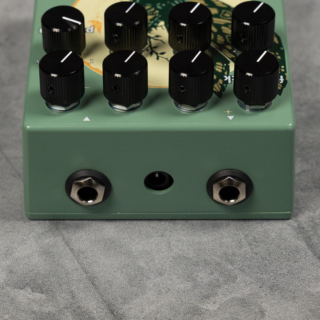 Walrus Audio Lore Reverse Soundscape Generator