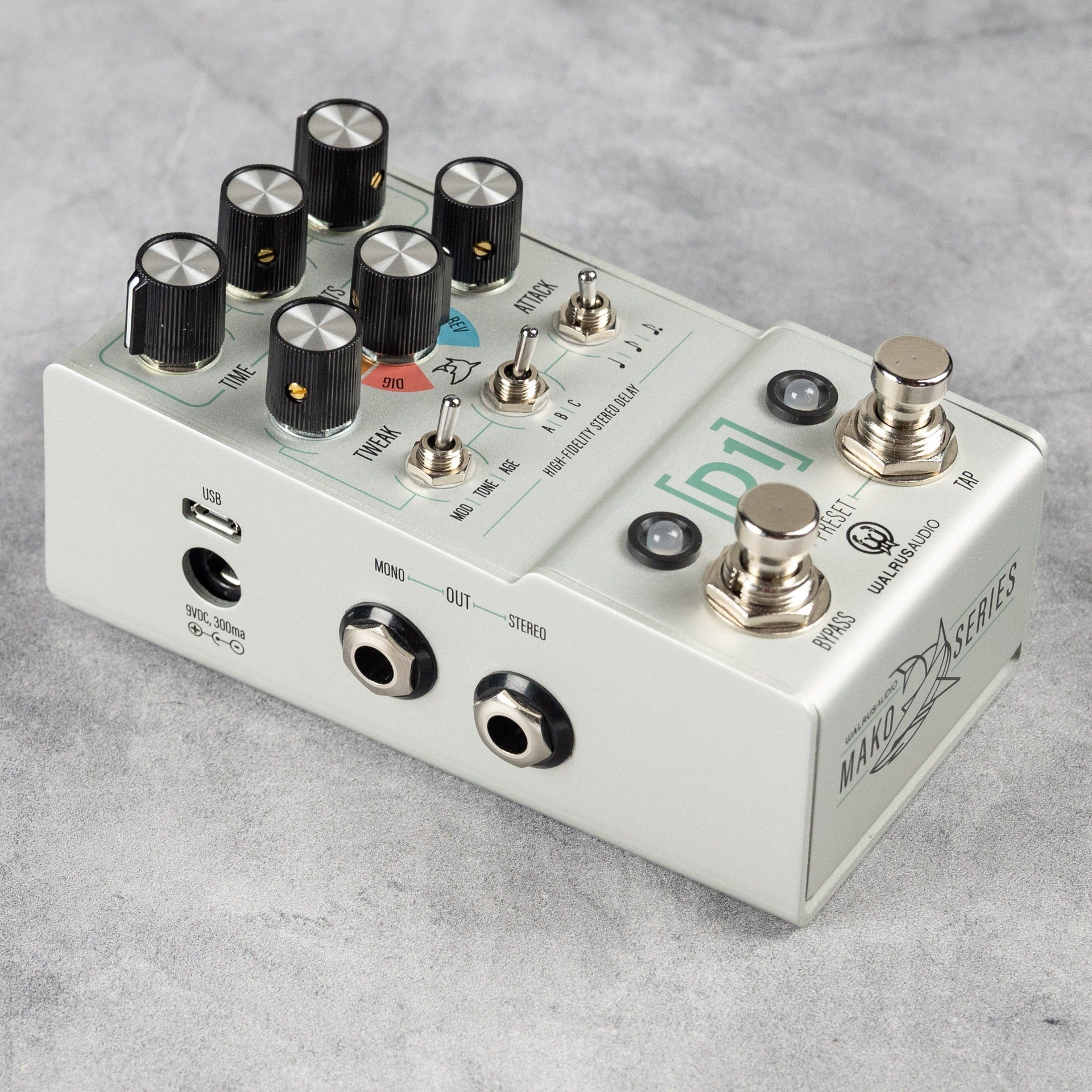 Walrus Audio MAKO Series: D1 High-Fidelity Delay V2