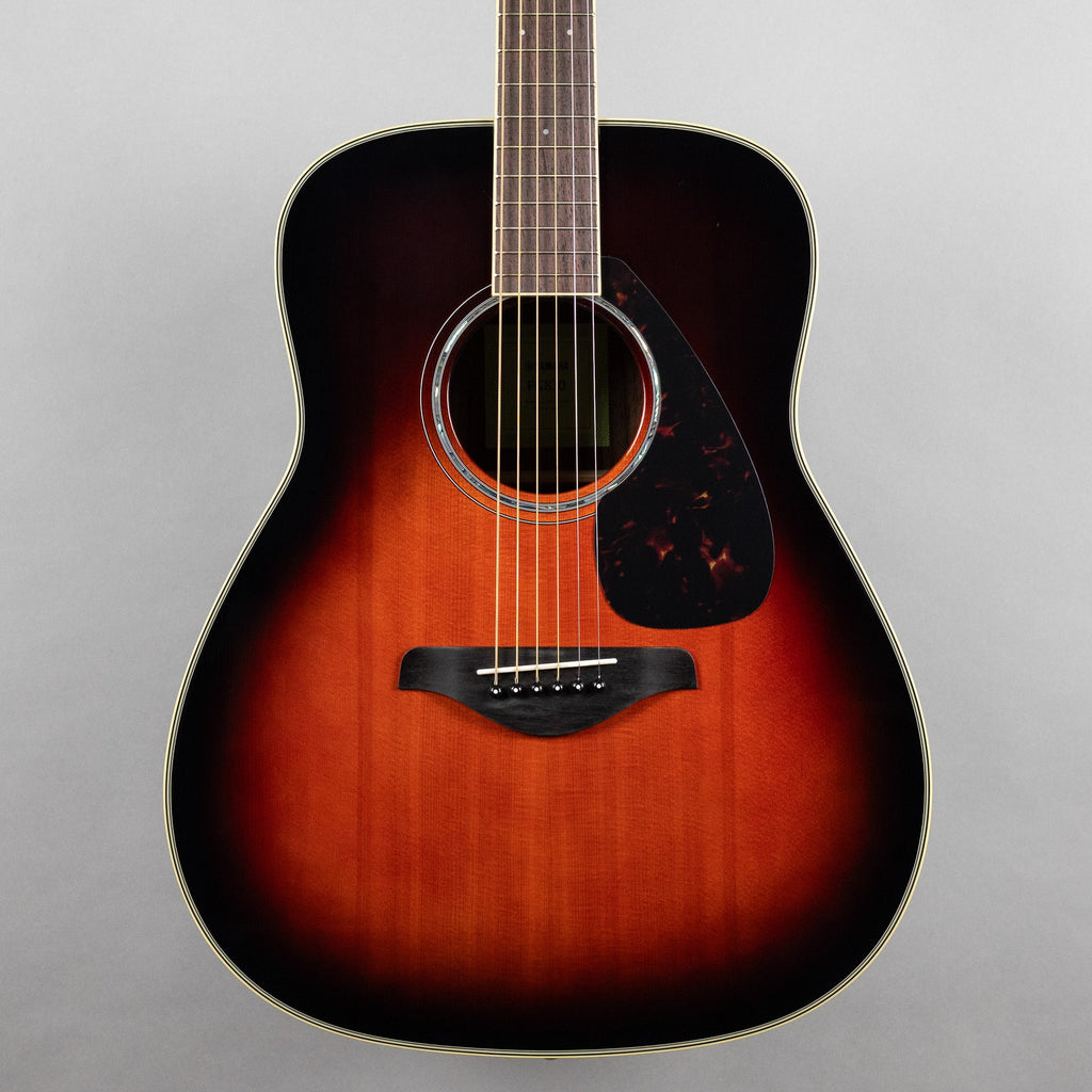 Yamaha FG830 Acoustic Guitar in Tobacco Brown Sunburst
