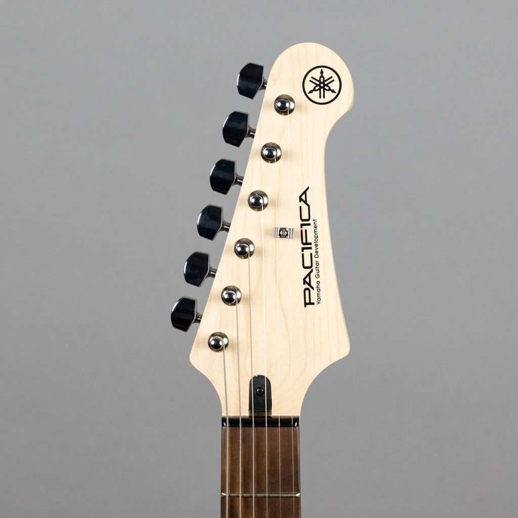 Yamaha PAC012 Pacifica Electric Guitar in Black