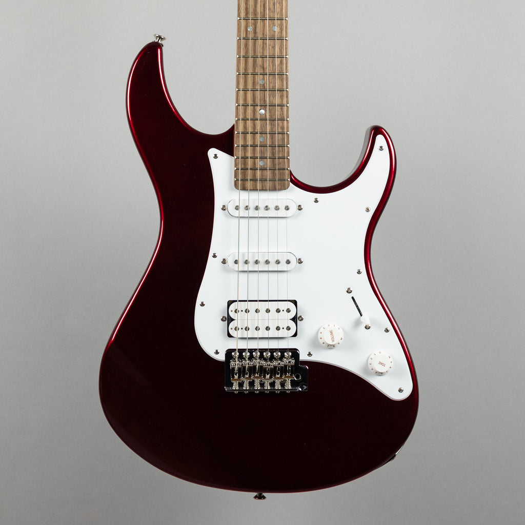 Yamaha PAC012 Pacifica Electric Guitar in Red Metallic
