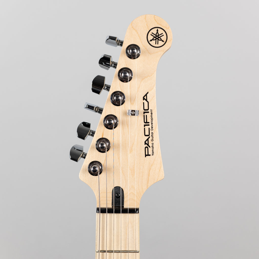 Yamaha PAC112VM Pacifica Electric Guitar in Ice Blue