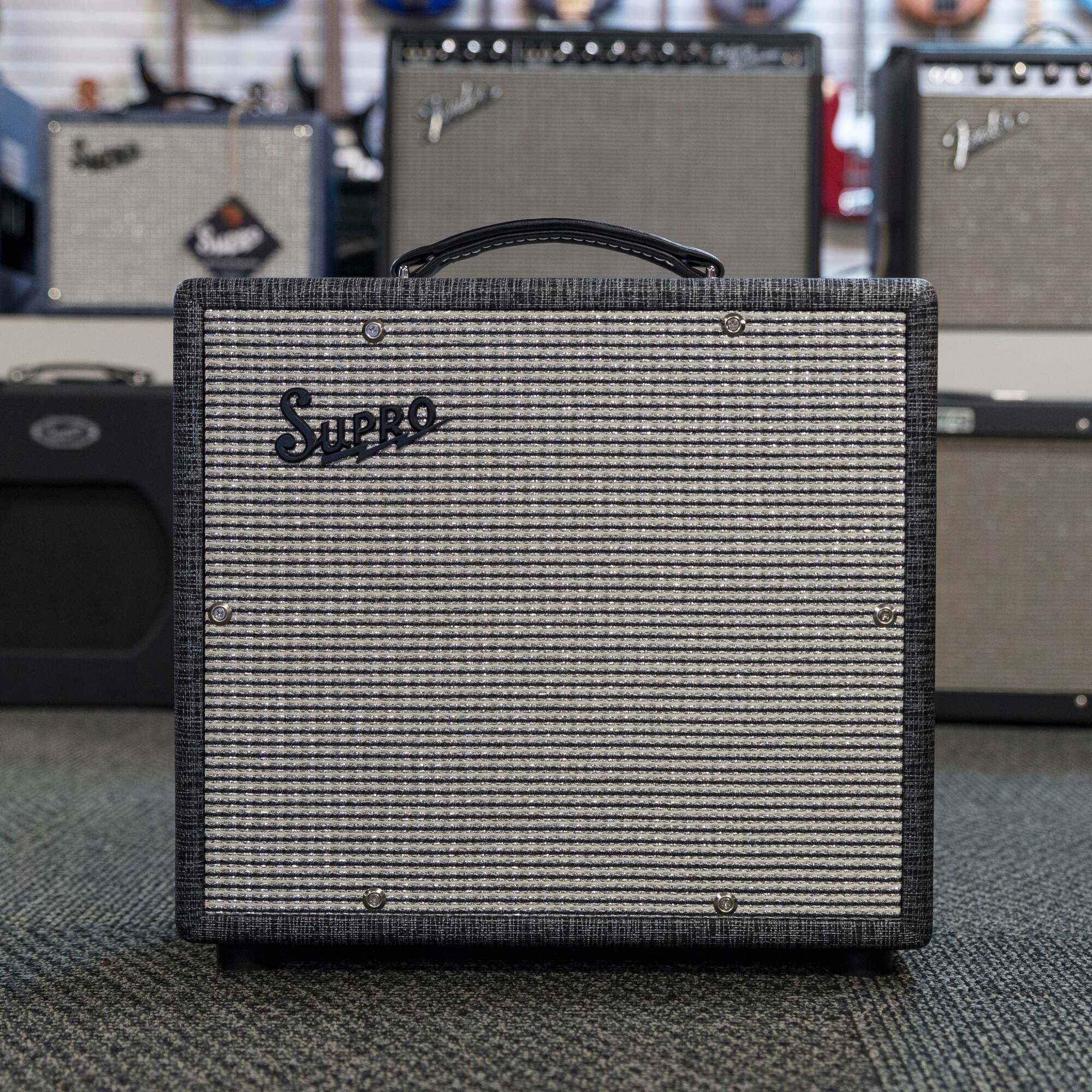 Supro 1610RT Comet Combo Amp (B-Stock)