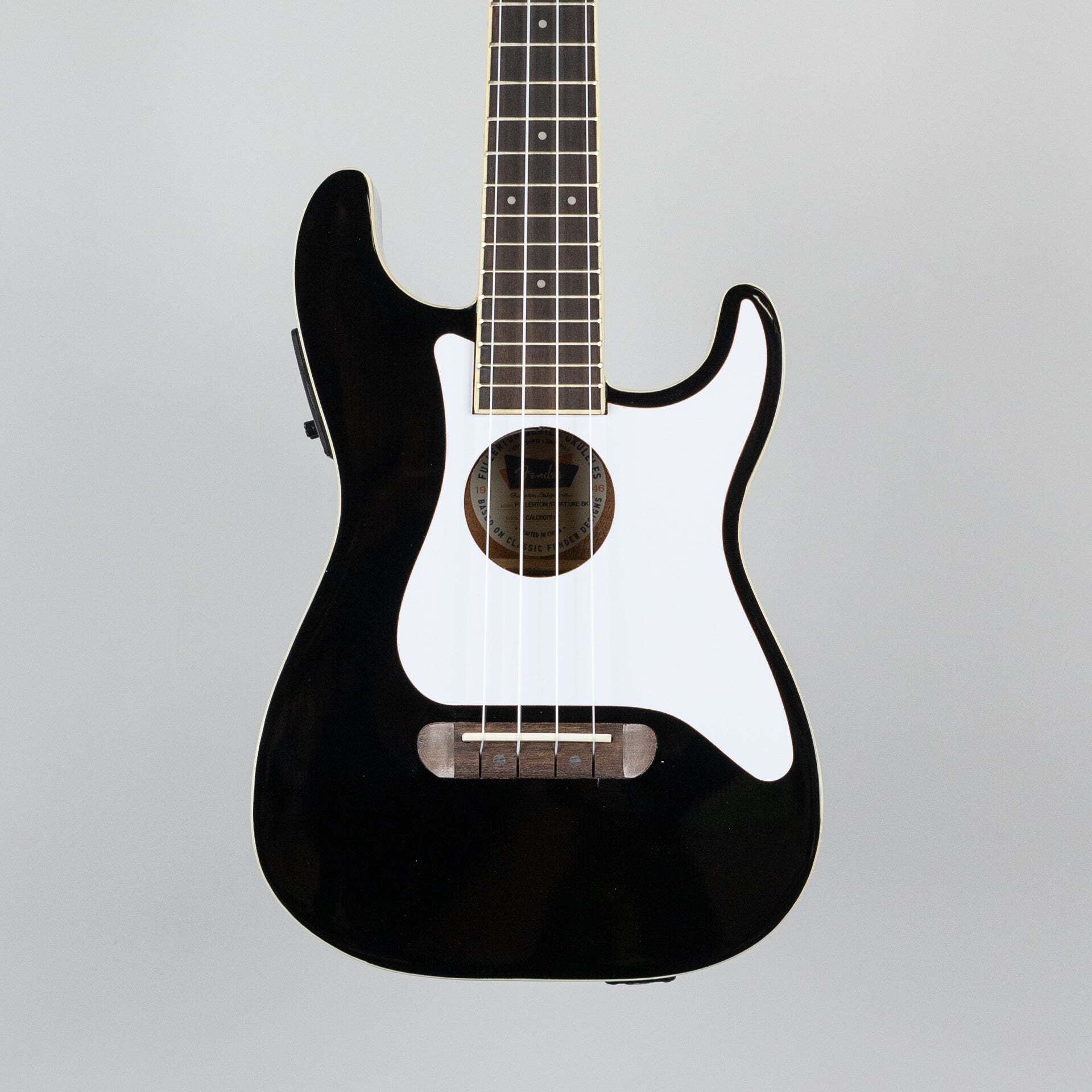 Fender Fullerton Strat Ukulele in Black