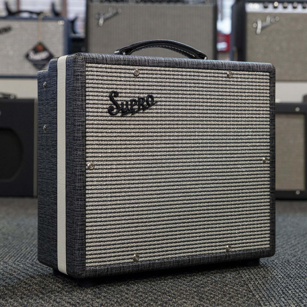 Supro 1610RT Comet Combo Amp (B-Stock)