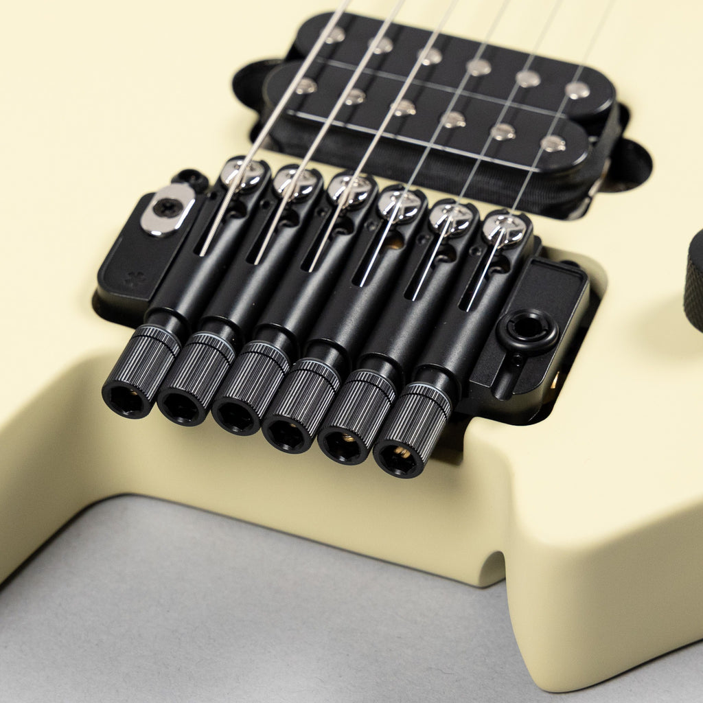 .strandberg* Boden Essential 6 Tremolo Dune