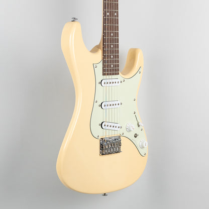 Ibanez AZES31 Standard in Ivory