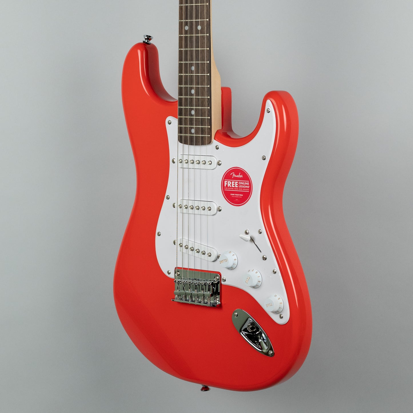 Squier Bullet Stratocaster HT in Fiesta Red