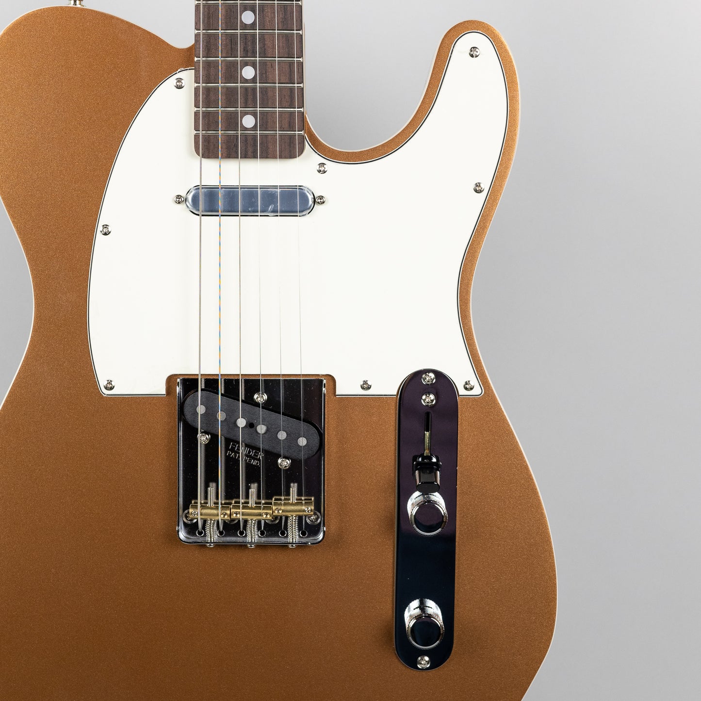 Fender JV Modified '60s Custom Telecaster in Firemist Gold (JV003162)