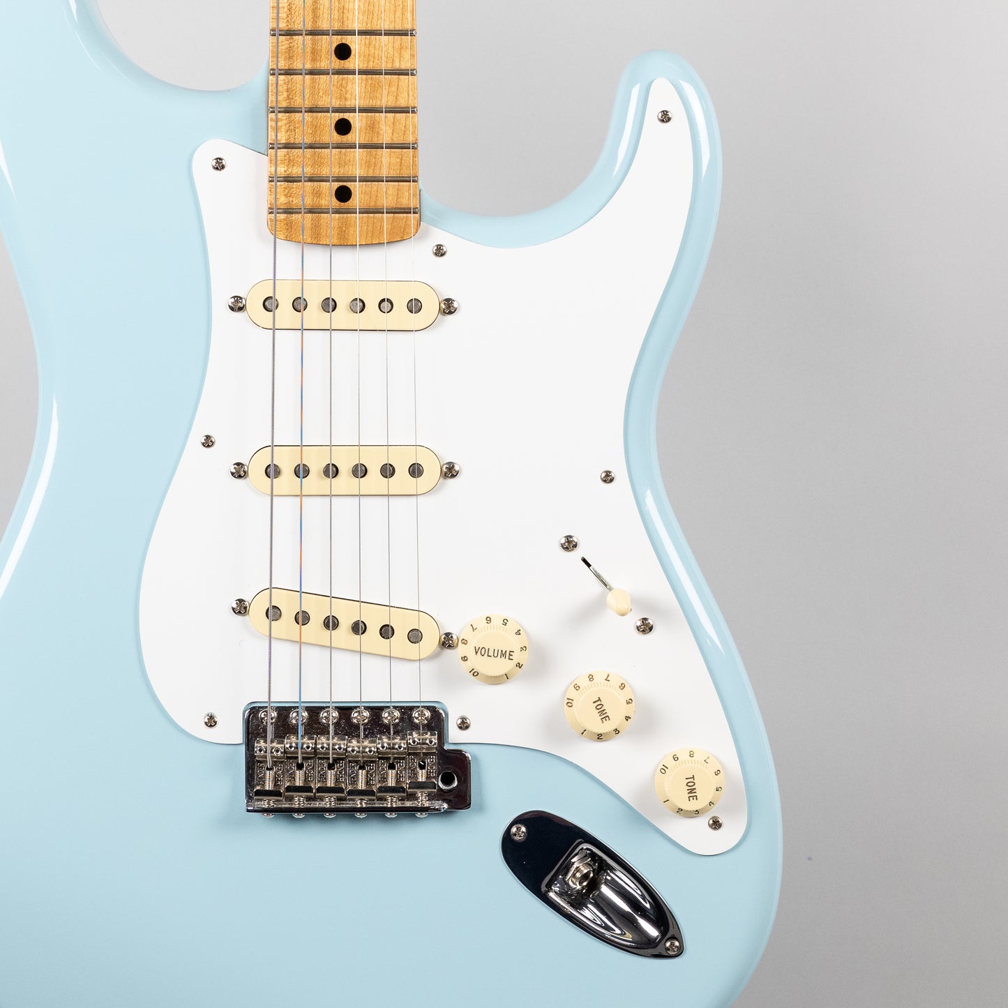 Used 2020 Fender Vintera '50s Stratocaster in Sonic Blue