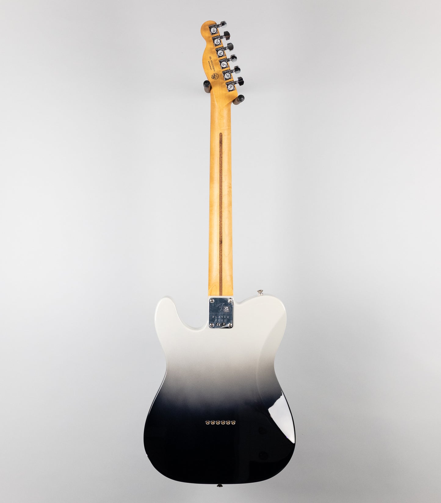 Fender Player Plus Telecaster in Silver Smoke (MX21203874)