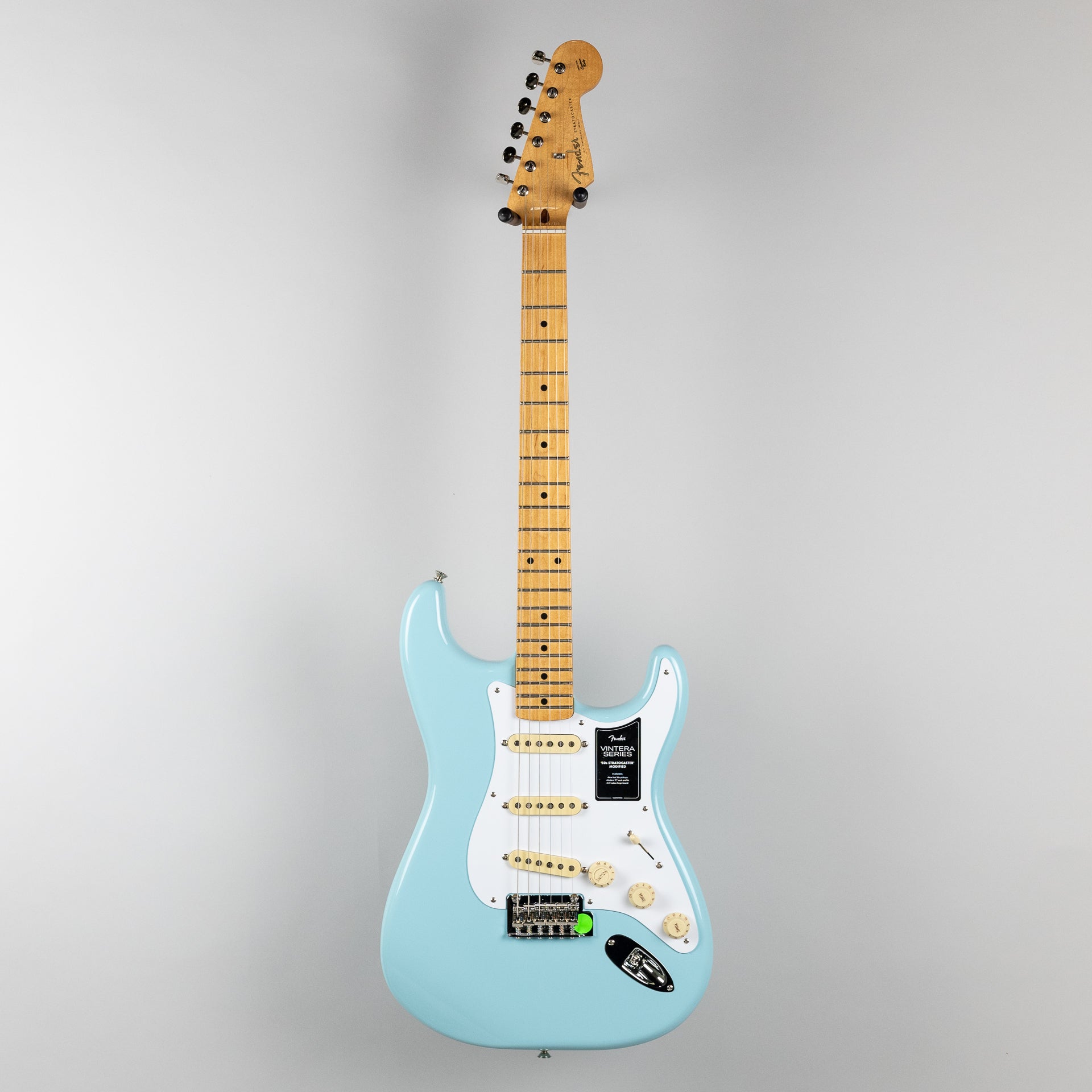 Fender Vintera '50s Stratocaster Modified in Daphne Blue (MX22008285)