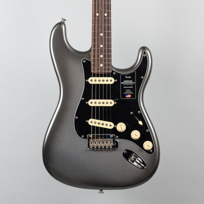 Fender American Professional II Stratocaster in Mercury (US210048452)