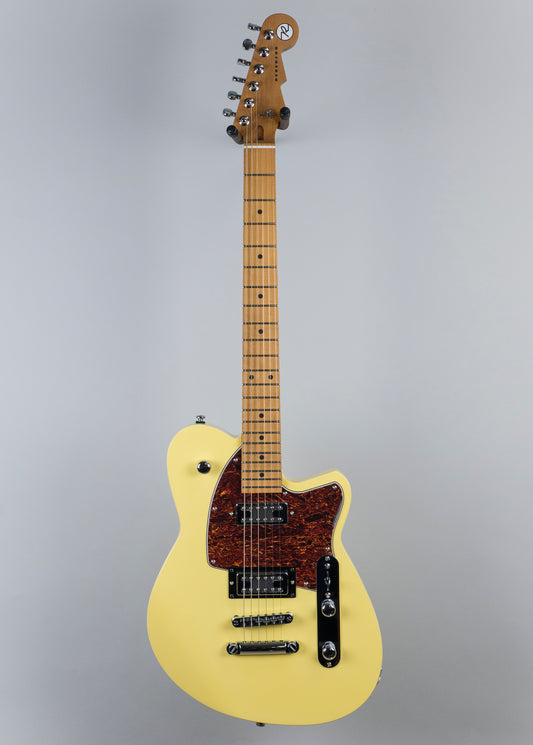 Reverend Flatroc in Powder Yellow