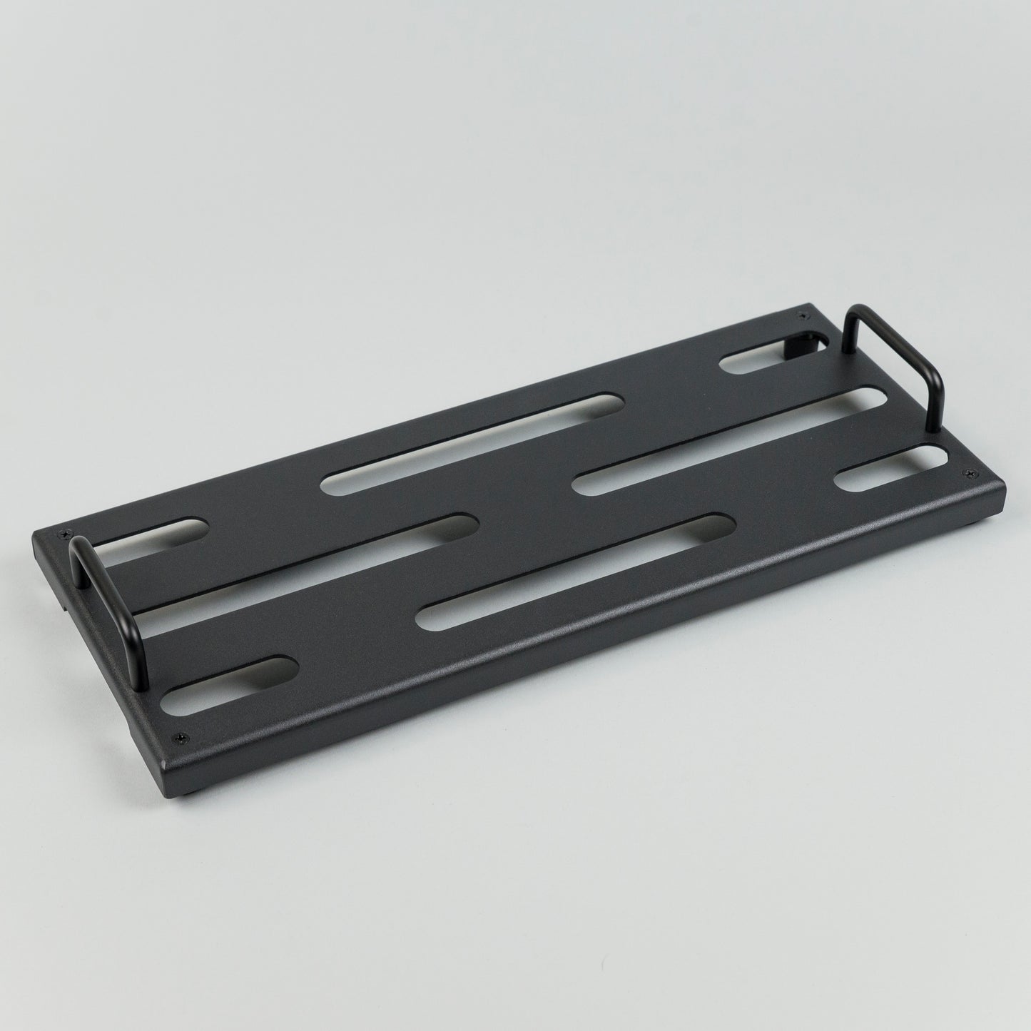 Creation Music Company Aero Series 17x7 Pedalboard Matte Black with Soft Case