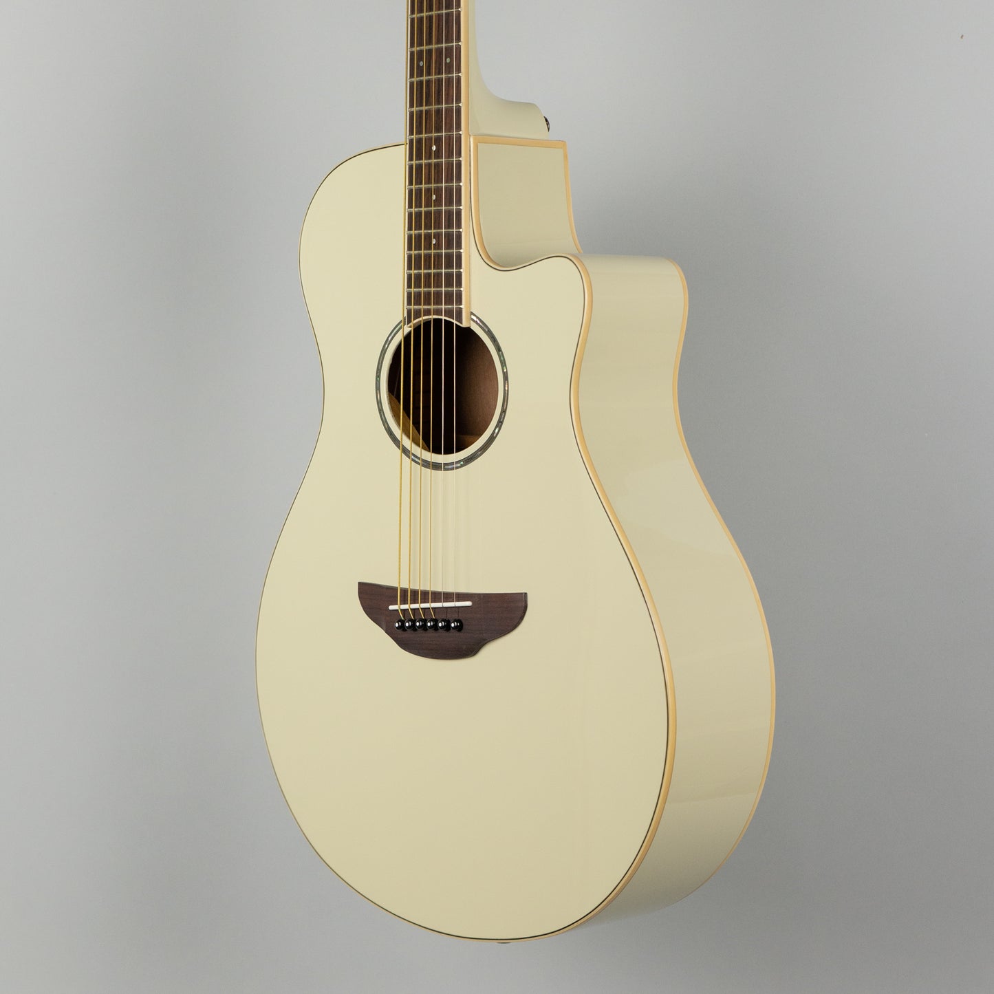 Yamaha APX600 Acoustic Electric Guitar Vintage White
