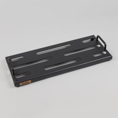 Creation Music Company Aero Series 17x7 Pedalboard Matte Black with Soft Case